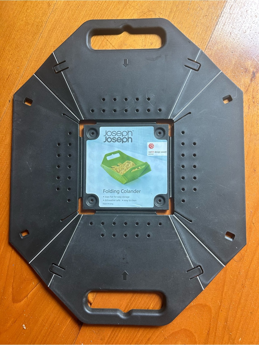 Joseph Joseph Black Folding Colander